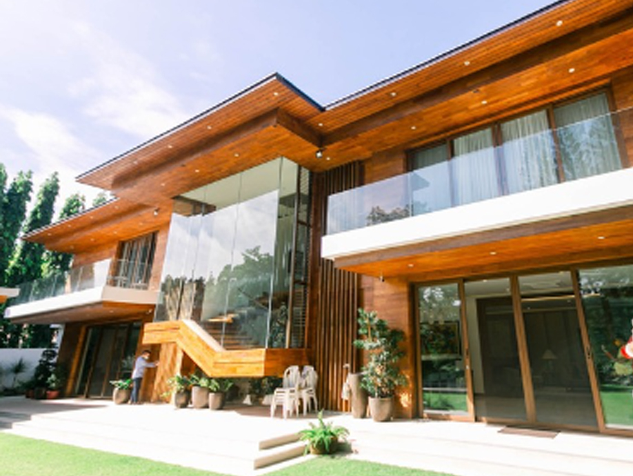Solidwood-teakwood-cladding
