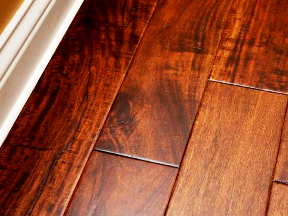 Solidwood-walnut-flooring-filtratimber